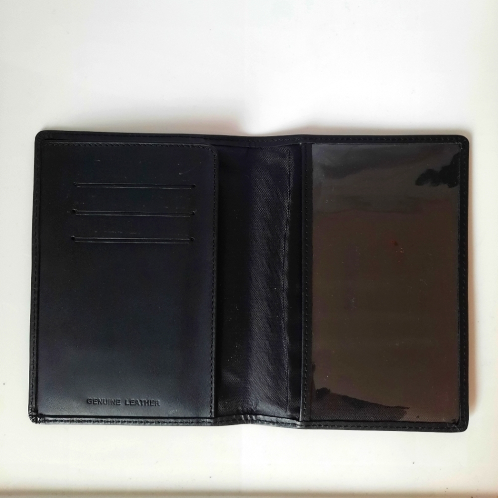 Genuine leather passport holder